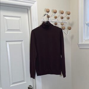 Reiss - Wool Long Sleeve Turtle Neck Sweater - Burbundy - M